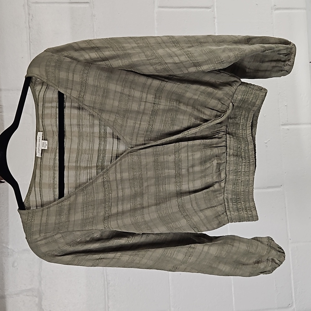 NWOT American Eagle faux wrap Long sleeve top Olive Green
